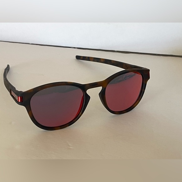Oakley Sunglasses - New Lenses Needed - Picture 3 of 11